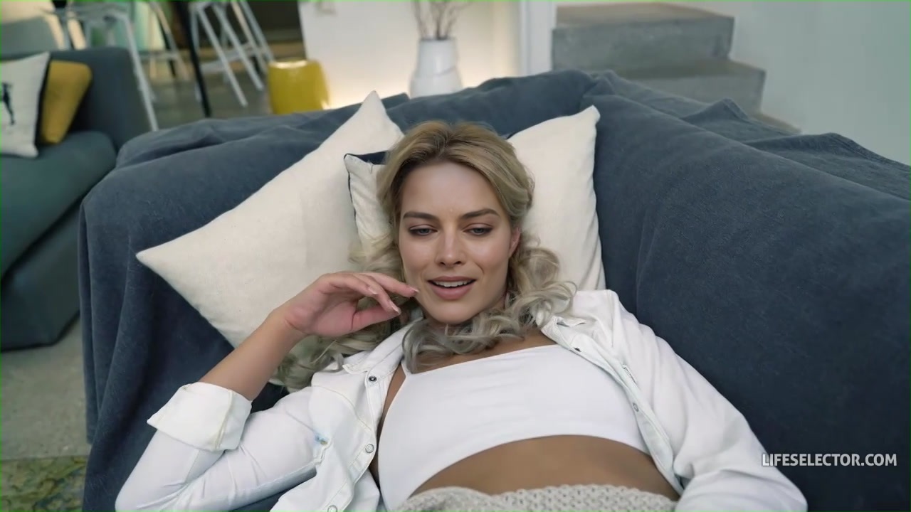 Fake Margot Robbie's wake up sex (audio problem) -Free download-